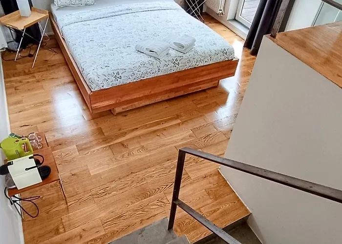 Loftsuite Penzion Gent