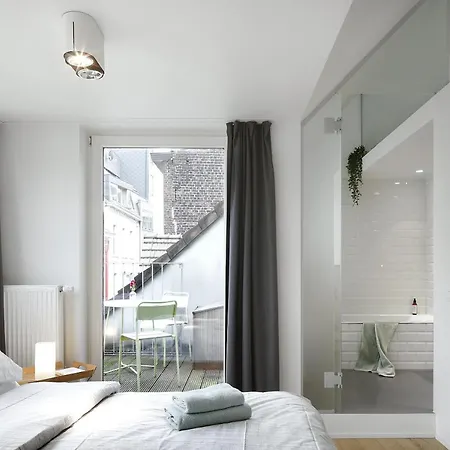 Loftsuite 4*